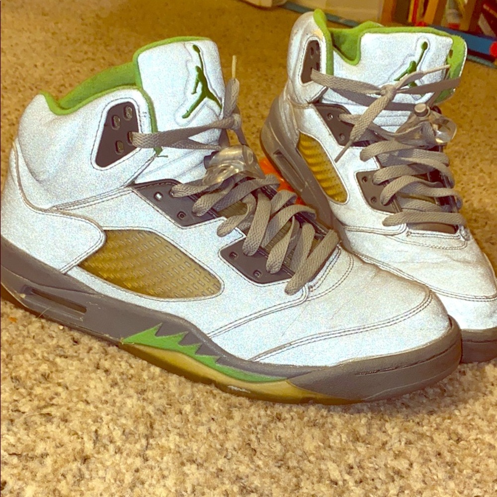 Jordan Retro 5s RARE JUNGLE GREEN!!